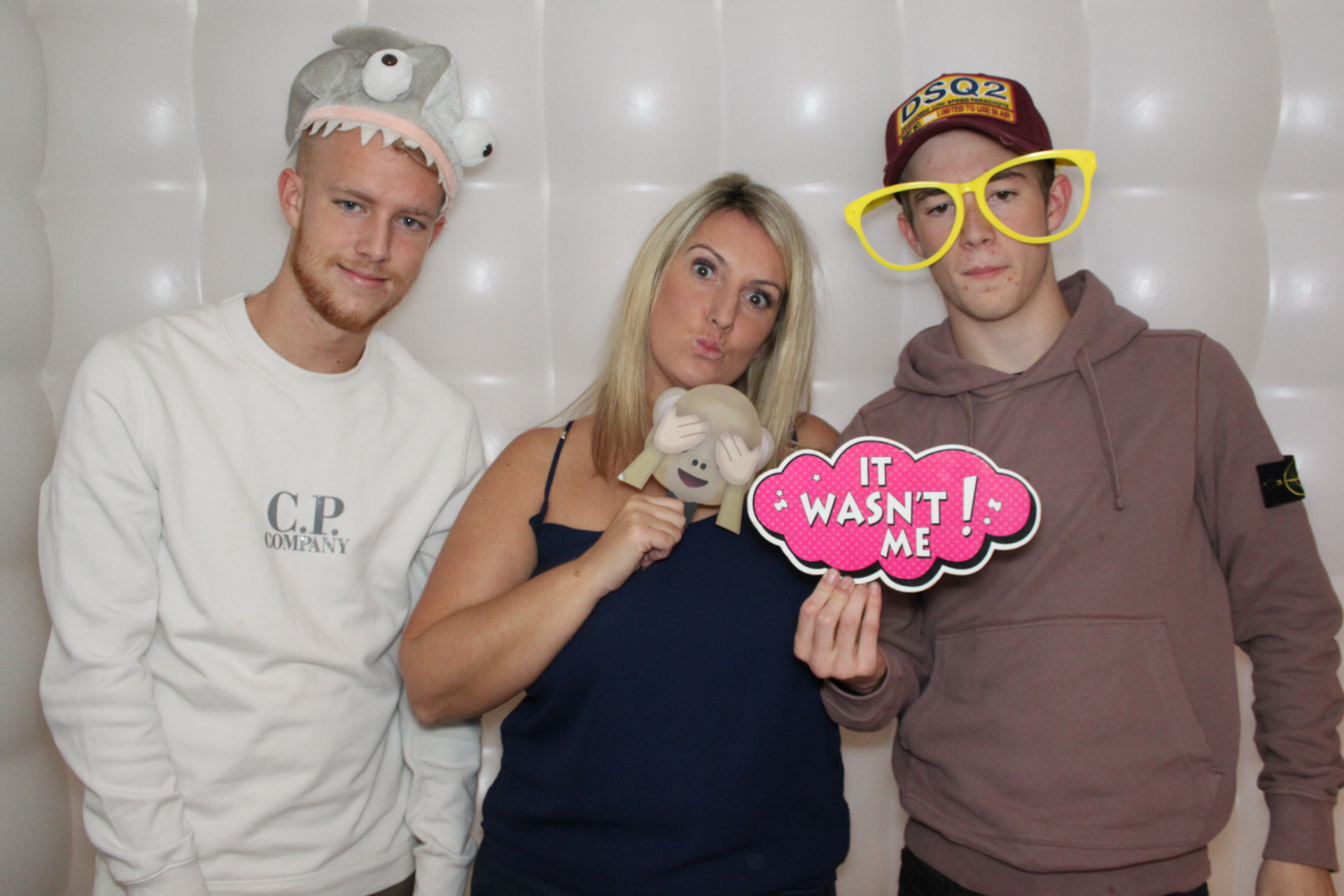 Freya’s 13th party  | View more photos from the event at gallery.yourboothskent.co.uk/u/Your-Booths-Kent/Freya’s-13th-party